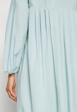 Tom Tailor Poplin Pleat Details - Blousejurk - Dusty Mint Blue -Tom Tailor 01106003f74344d581ed0c3312b616ba