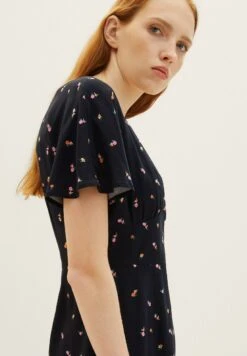 TOM TAILOR Denim Easy Aop Skate - Jurk - Small Black Flower Print -Tom Tailor 04349bc52d534c8c946354d06ca7fcea