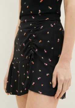 TOM TAILOR Denim Mit Rüschen - A-Lijn Rok - Small Black Flower Print -Tom Tailor 1868586225444f19a02fd5cfd6c5d6e7