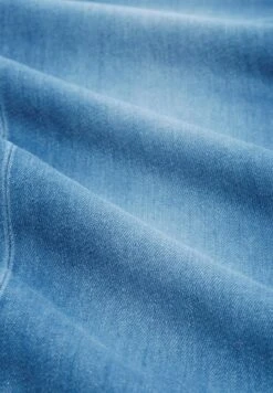 Tom Tailor Alexa- Straight Leg Jeans - Mid Stone Wash Denim -Tom Tailor 2b4d1b8b49ef4588af5883ea75ceb211