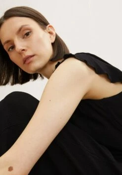 Tom Tailor Jumpsuit - Deep Black 8 Tom Tailor Jumpsuit - Deep Black -Tom Tailor 2f91a9ac08cd41baa0edba42783b7c1e