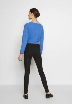 TOM TAILOR Denim Nela - Jeans Skinny Fit - Black Denim -Tom Tailor 4206ca8a5f324c42b075199af96dd102