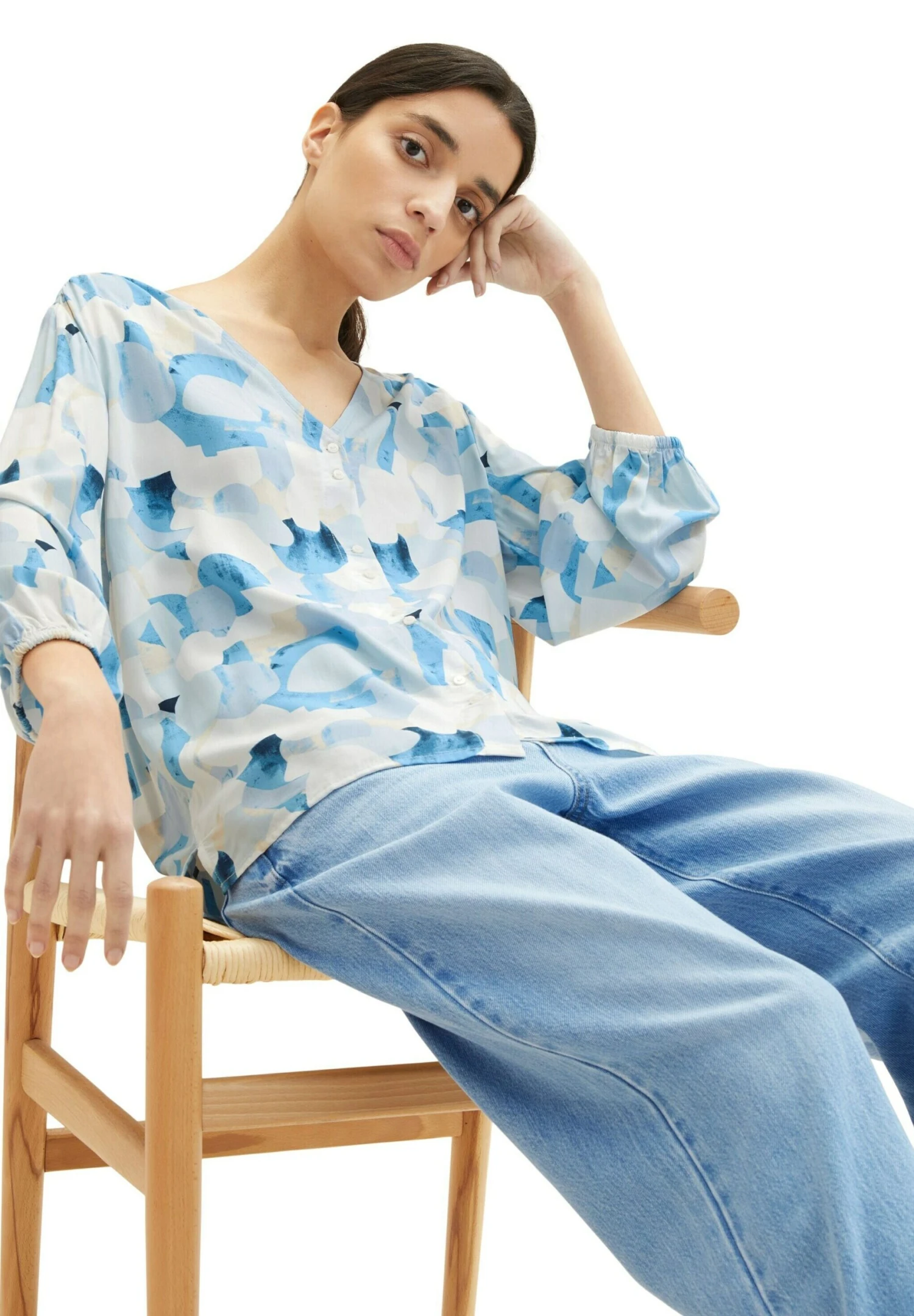 Tom Tailor Gemusterte - Blouse - Blue Shapes Design 5 Tom Tailor Gemusterte - Blouse - Blue Shapes Design - Afbeelding 5