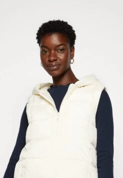 Tom Tailor Bodywarmer - Soft Buttercream -Tom Tailor 53c626bd96ee420cb53567848b36a75b