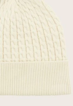 Tom Tailor Basic- Muts - Soft Buttercream -Tom Tailor 642d38059630416b95fec96569a86fc6