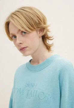 TOM TAILOR Denim Oversized Logo - Sweater - Bright Reef Blue -Tom Tailor 931ede53c47e4a85a80a156e80e4519a