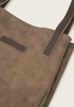 TOM TAILOR Denim Arona - Handtas - Braun Brown -Tom Tailor a6f603f756f5450db79b8b490dfbde8e