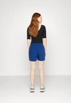 TOM TAILOR Denim Easy - Shorts - Shiny Royal Blue -Tom Tailor b1e418a5294748f18d5c9e6751e587c0