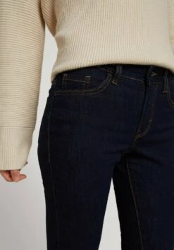 Tom Tailor Alexa- Slim Fit Jeans - Clean Rinsed Blue Denim -Tom Tailor b4ca1d09d3d4429bb6b916896bc1dcaf