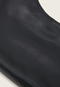 TOM TAILOR Denim Elsa - Handtas - Schwarz Black 7 TOM TAILOR Denim Elsa - Handtas - Schwarz Black -Tom Tailor c8ee593b54144a2aabcc9292af7b7bb6