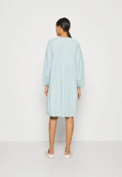 Tom Tailor Poplin Pleat Details - Blousejurk - Dusty Mint Blue -Tom Tailor caf5ca29c1a34d93950d3c28e1aadfee