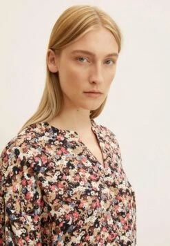 Tom Tailor Mit Print - Blouse - Beige Small Floral Design -Tom Tailor d395057c0c3c4b85b39ed41c99715d49