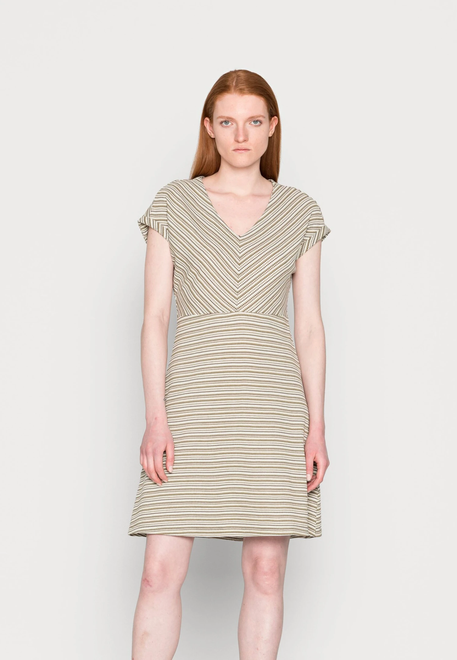 Tom Tailor Colorful Dress - Jurk - Olive Green Structure 1 Tom Tailor Colorful Dress - Jurk - Olive Green Structure