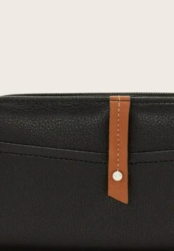 Tom Tailor Novara Mit Detail - Portemonnee - SchwarzBlack -Tom Tailor dd63b28352904e6f9f5f13f857c1240a
