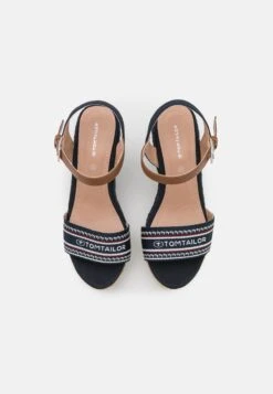 Tom Tailor Sandalen Met Plateauzool - Navy 9 Tom Tailor Sandalen Met Plateauzool - Navy -Tom Tailor e497d9bd61244c82bf3fe917ad04794e