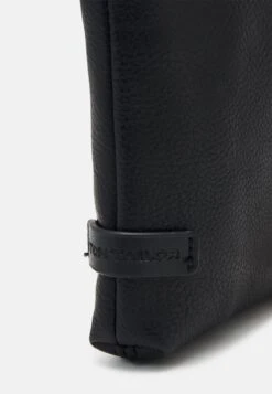 Tom Tailor Rubiana Mobile Phone Case - Telefoonhoesje - Black 7 Tom Tailor Rubiana Mobile Phone Case - Telefoonhoesje - Black -Tom Tailor e613d81fbb8f41f9a7fb346b85afa14e