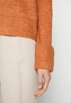 TOM TAILOR Denim Cosy Mock Neck - Trui - Rusty Amber -Tom Tailor ed98701aa5364d4197aff5fa25bd166a