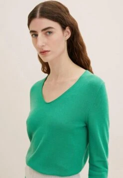 Tom Tailor Basic V Neck - Trui - Vivid Leaf Green -Tom Tailor f0fe750bc3da4c80add09a6dada79a8b