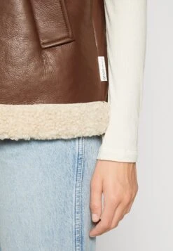 TOM TAILOR Denim Vest - Bodywarmer - Roasted Coffee Brown -Tom Tailor f8bbe11fdc6041d6a6a123a52a9e6046