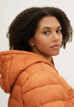 Tom Tailor Leichter - Winterjas - Rusty Amber -Tom Tailor f9a4648003b4465f8d3d91a53284233d