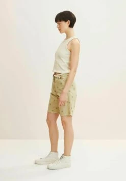 Tom Tailor Shorts - Green Print Leaf Design -Tom Tailor ffb05318d82e4ce3866f4083105a628d